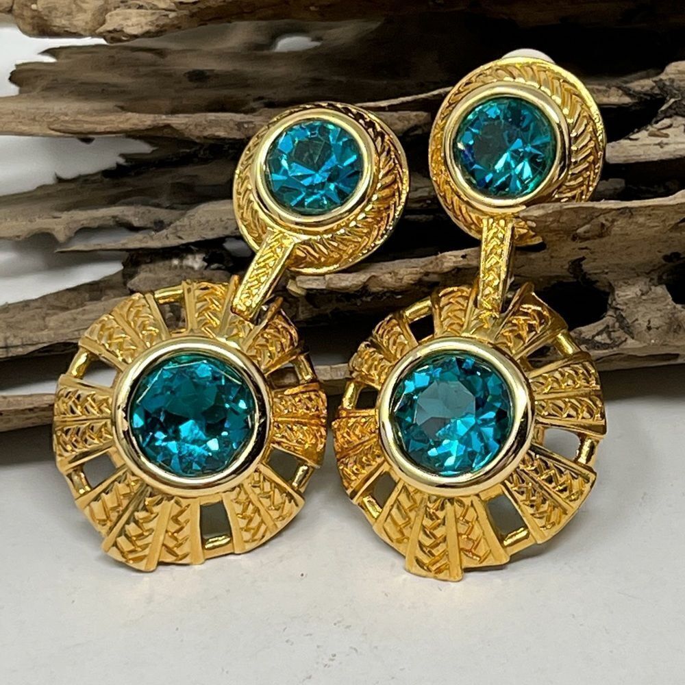 NWOT Swarovski aquamarine vintage clip on earrings